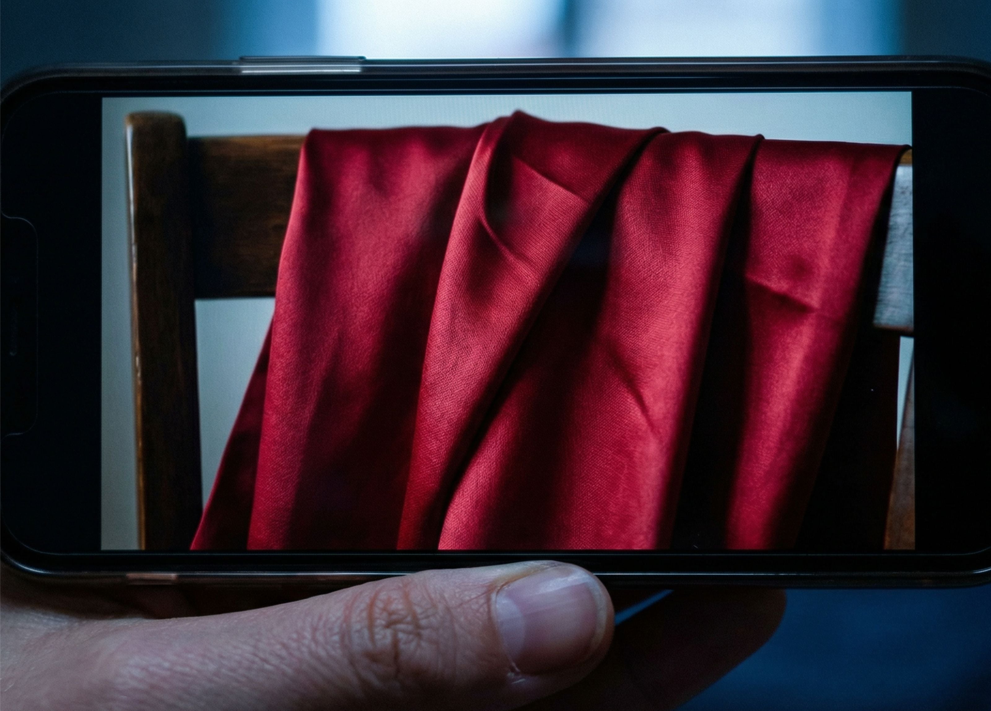 Rotes Kleid, falsche Nummer